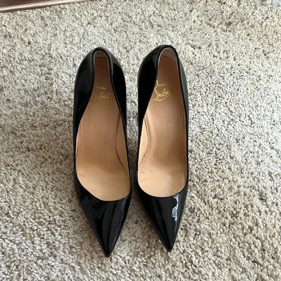 Christian Louboutin So Kate Heels - Picture 1 of 8